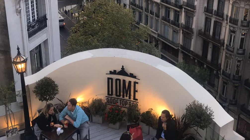 Dome Rooftop Bar: Tapeo, tragos y las vistas más espectaculares de Buenos Aires